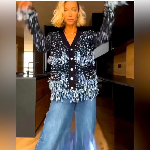 Cardigan - Picture 4 of 5